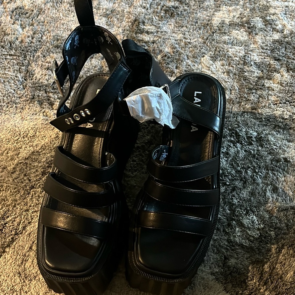 La Moda Platform - image 1